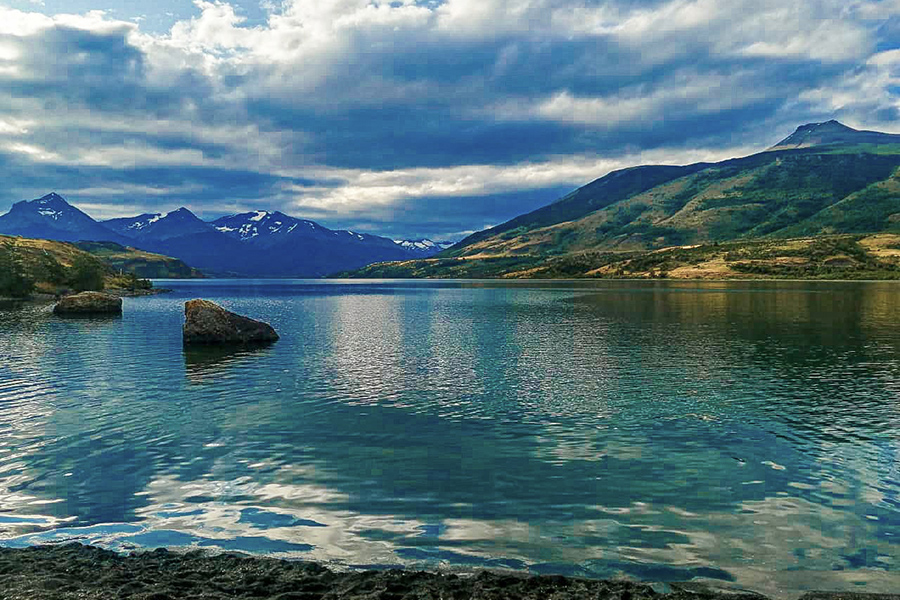 🌊 Laguna Sofía: naturaleza, cabalgatas y paisajes únicos de la Patagonia